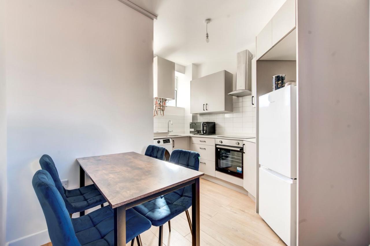 2 Bedroom Apartment In Brixton With Wi-Fi ลอนดอน ภายนอก รูปภาพ